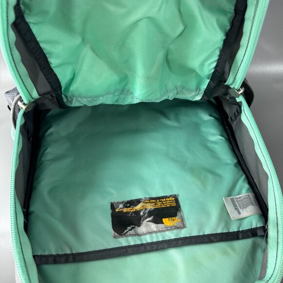 The North Face Jeseter Flexvent Laptop Backpack--Teal/Gray main image 5